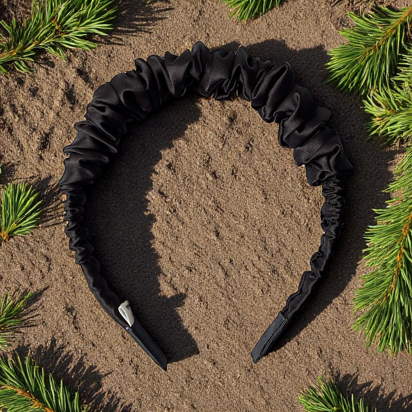 DIADEMA SATINADA SCRUNCH - NOIR CLÁSICA